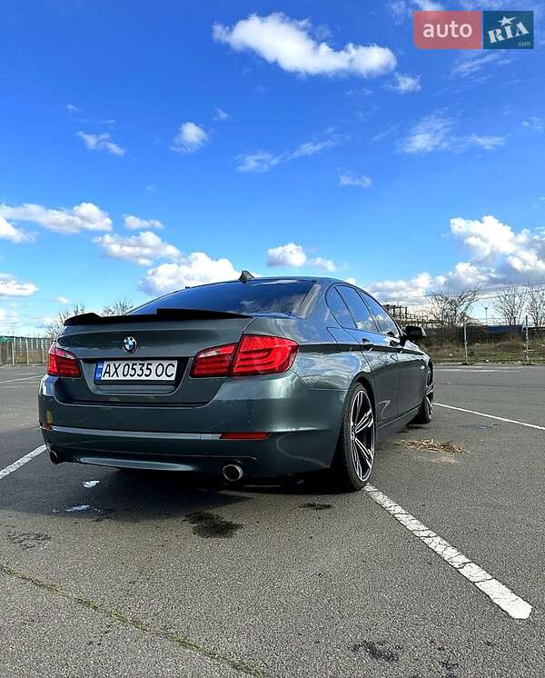 Седан BMW 5 Series 2011 в Києві
