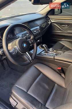 Седан BMW 5 Series 2012 в 