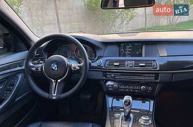Седан BMW 5 Series 2012 в 