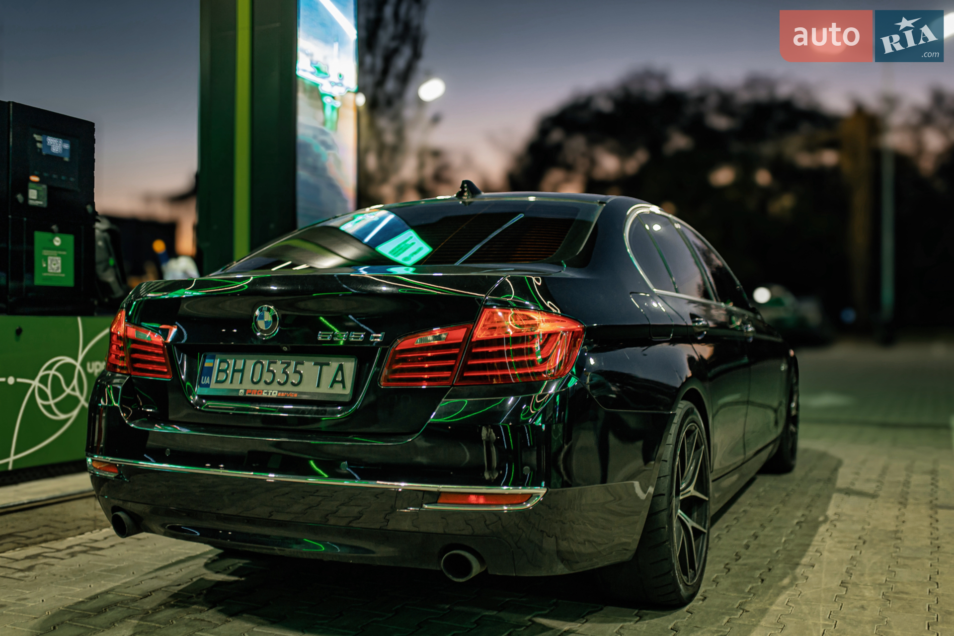 2013 BMW 5er - мініатюра 13