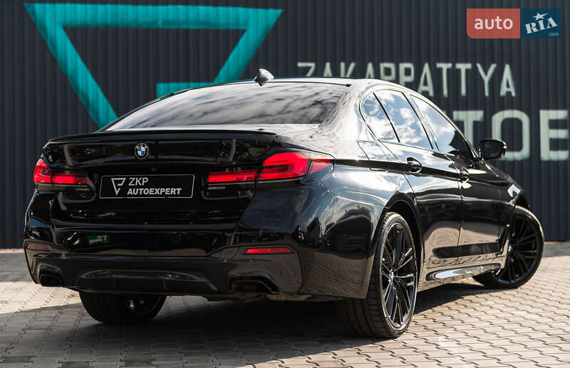 Седан BMW 5 Series 2021 в Мукачевому