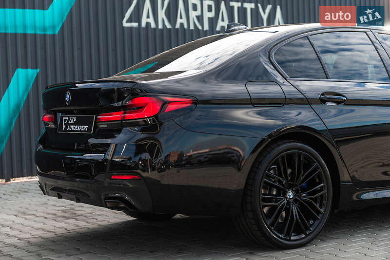 Седан BMW 5 Series 2021 в Мукачевому