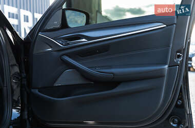 Седан BMW 5 Series 2021 в 