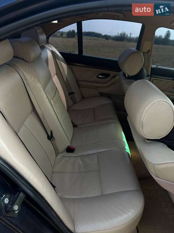 Седан BMW 5 Series 1999 в Львове