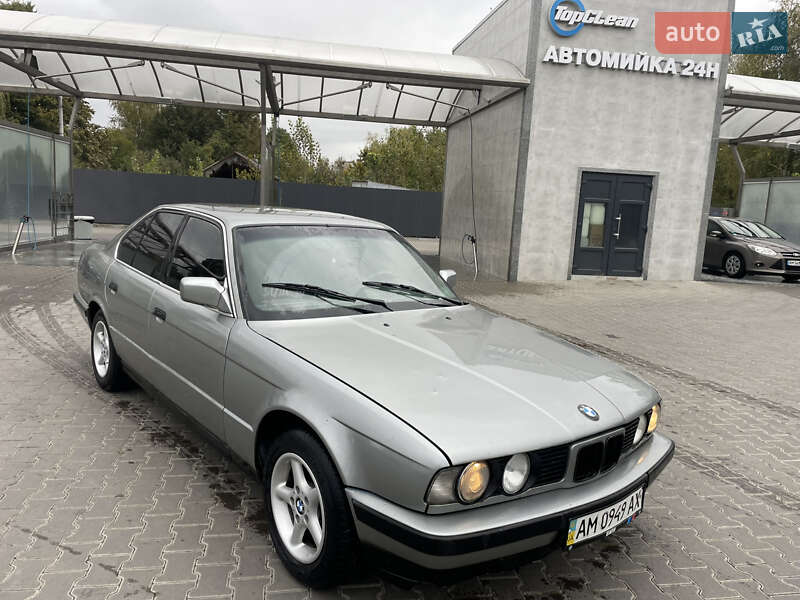BMW 5 Series 1988