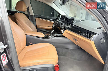 Седан BMW 5 Series 2017 в 