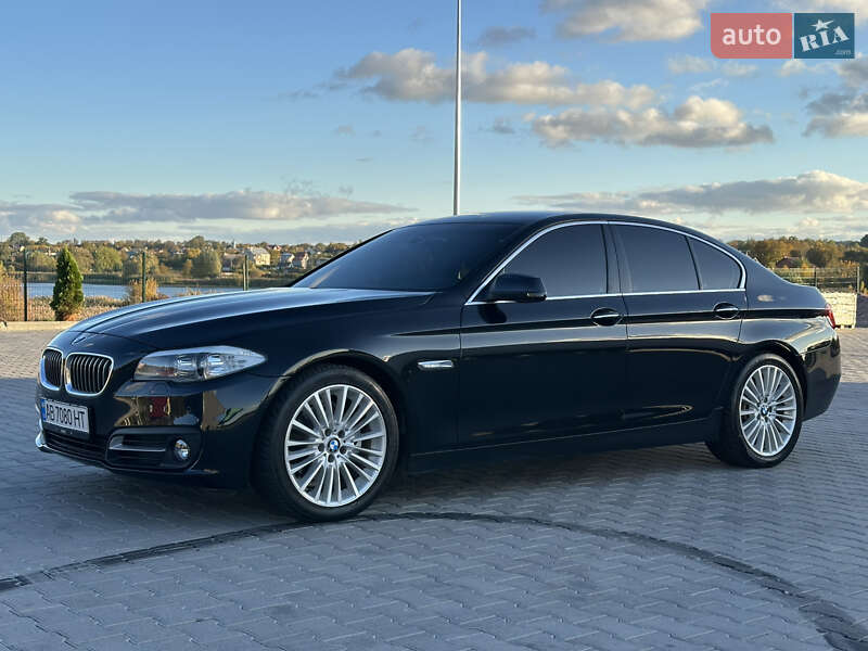 BMW 5 Series 2011 BMW 5 Series 2011