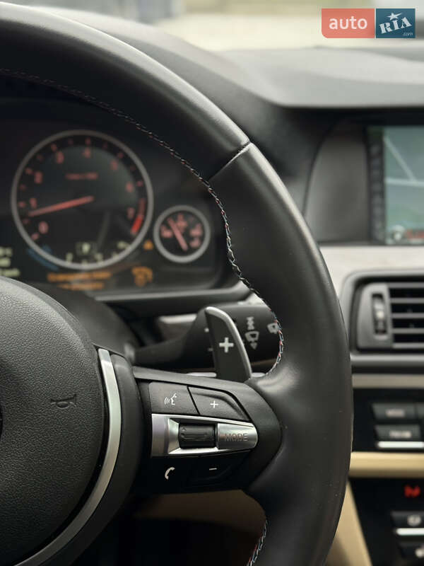 Седан BMW 5 Series 2012 в Черновцах