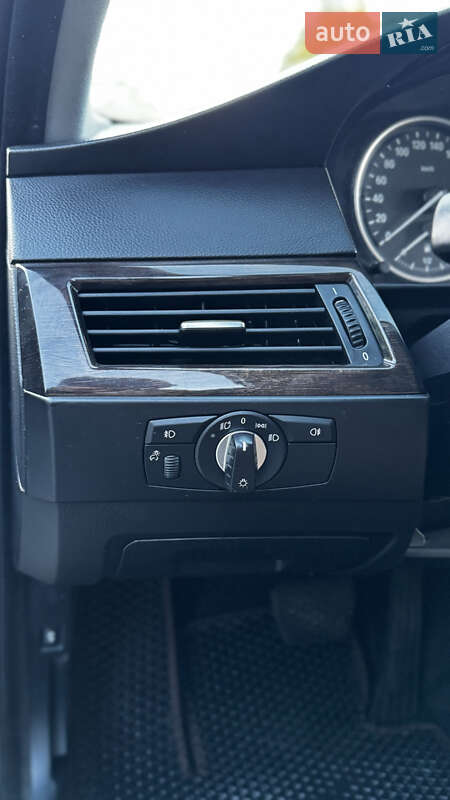 Седан BMW 5 Series 2008 в Зборове