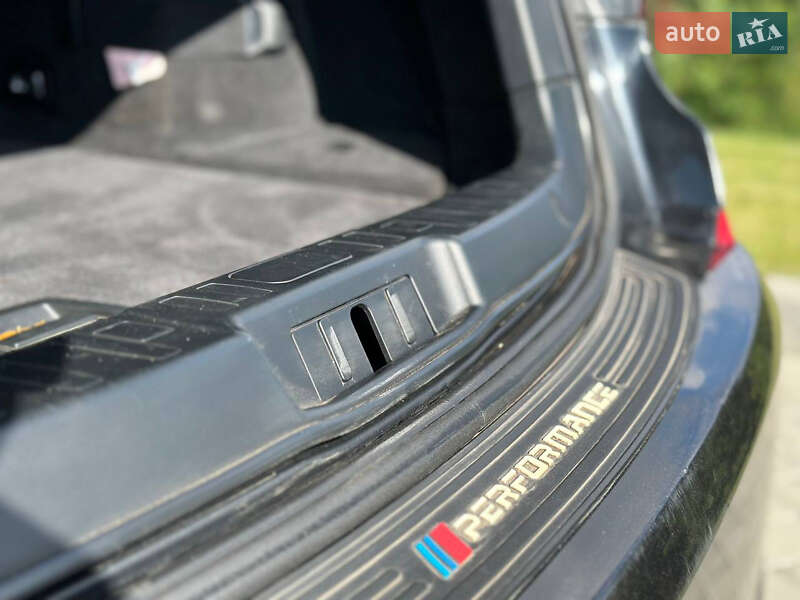 Ліфтбек BMW 5 Series 2010 в Львові фото 12 Ліфтбек BMW 5 Series 2010 в Львові