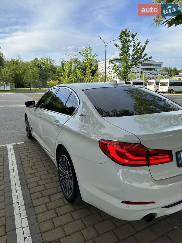 Седан BMW 5 Series 2019 в Львове фото 7 Седан BMW 5 Series 2019 в Львове