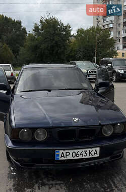 Седан BMW 5 Series 1995 в Запорожье