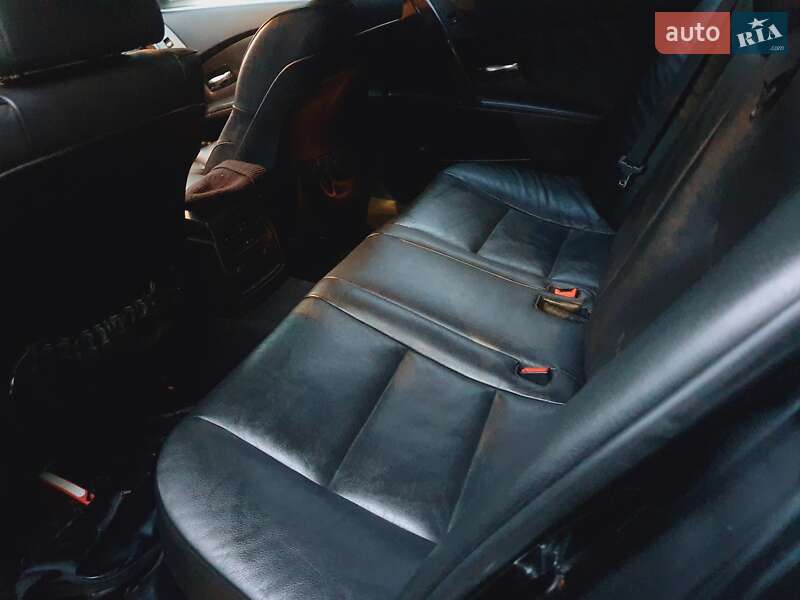 Седан BMW 5 Series 2004 в Києві фото 5 Седан BMW 5 Series 2004 в Києві