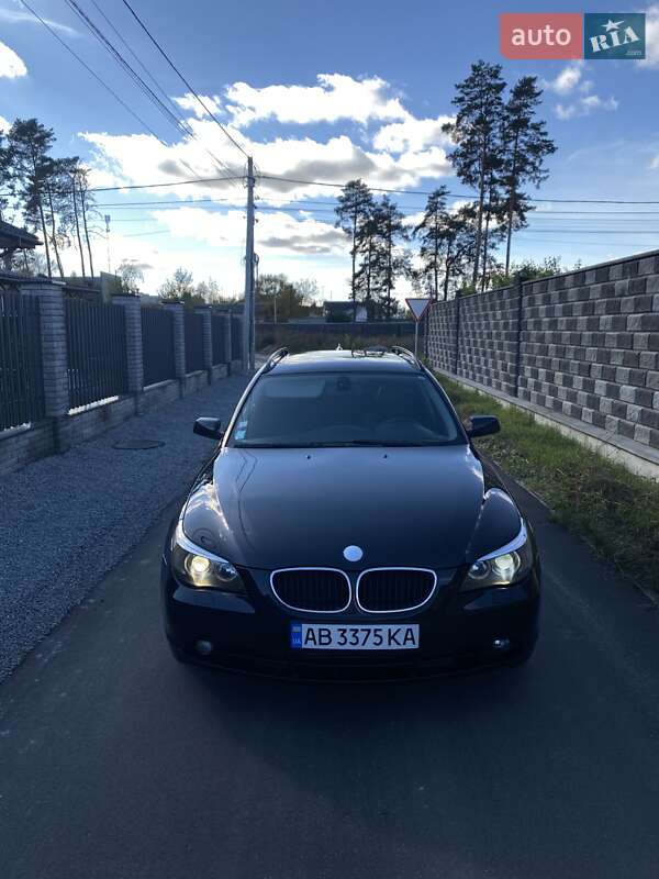 BMW 5 Series 2004 BMW 5 Series 2004