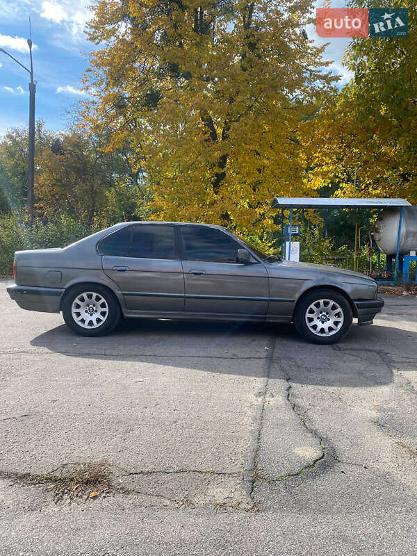 Седан BMW 5 Series 1991 в Жмеринці