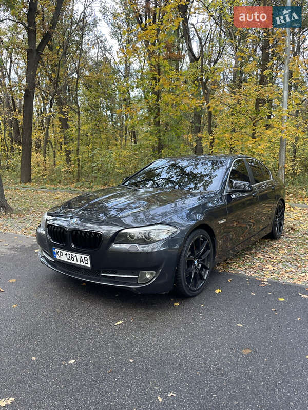 Седан BMW 5 Series 2011 в Харькове