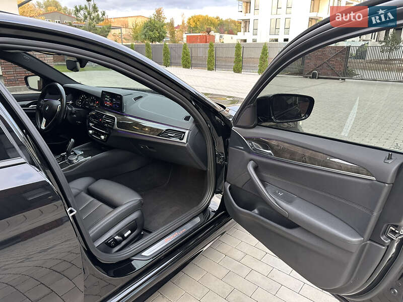 Седан BMW 5 Series 2017 в Умани фото 52 Седан BMW 5 Series 2017 в Умани