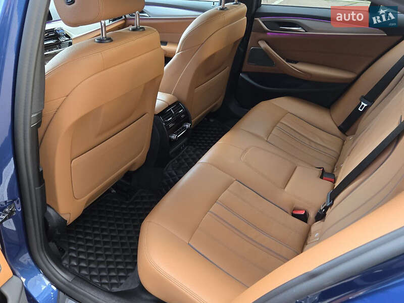 Седан BMW 5 Series 2021 в Киеве