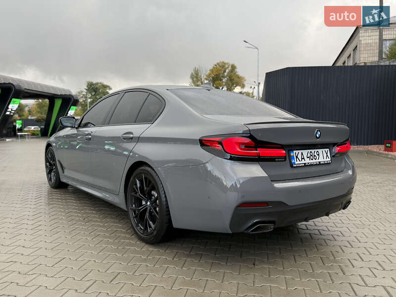Седан BMW 5 Series 2020 в Киеве