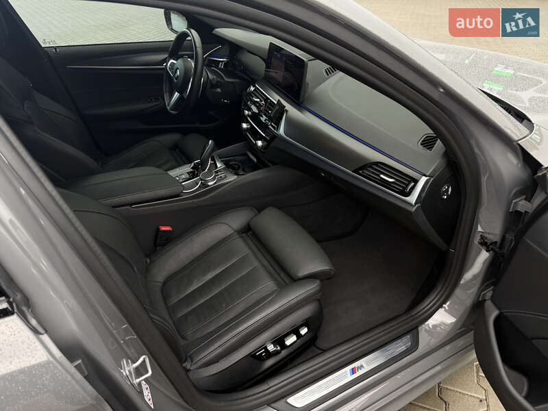 Седан BMW 5 Series 2020 в Киеве