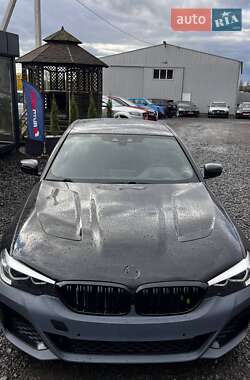 Седан BMW 5 Series 2019 в 