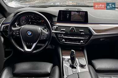 Седан BMW 5 Series 2019 в 