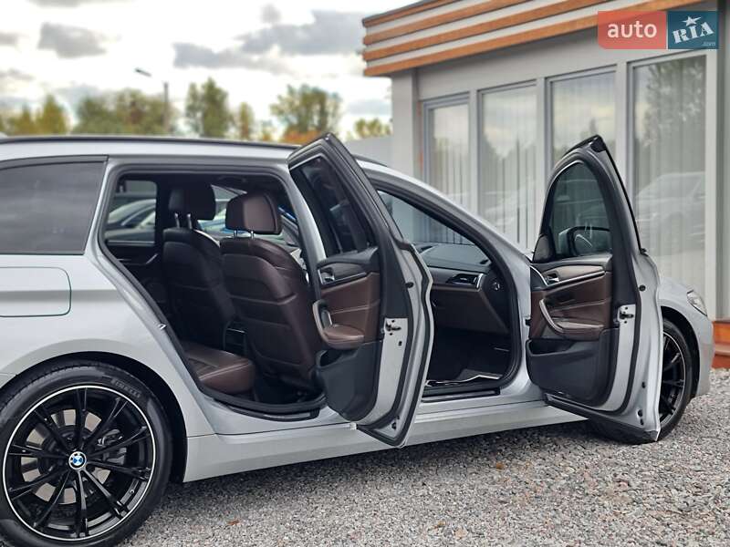 Универсал BMW 5 Series 2018 в Киеве
