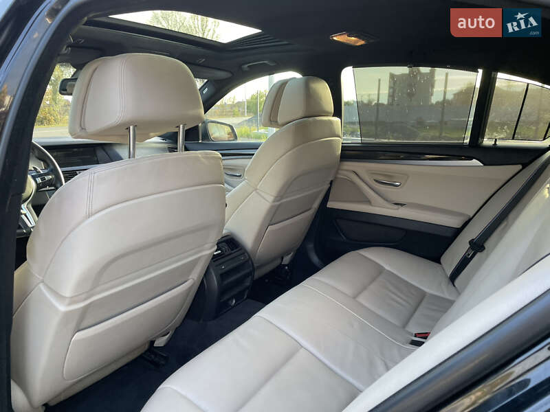 Седан BMW 5 Series 2012 в Вышгороде фото 14 Седан BMW 5 Series 2012 в Вышгороде