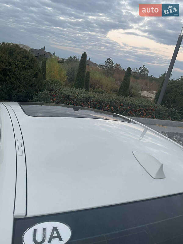 Седан BMW 5 Series 2013 в Днепре