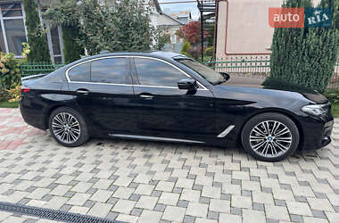 Седан BMW 5 Series 2018 в 