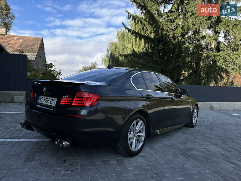Седан BMW 5 Series 2011 в Кременце