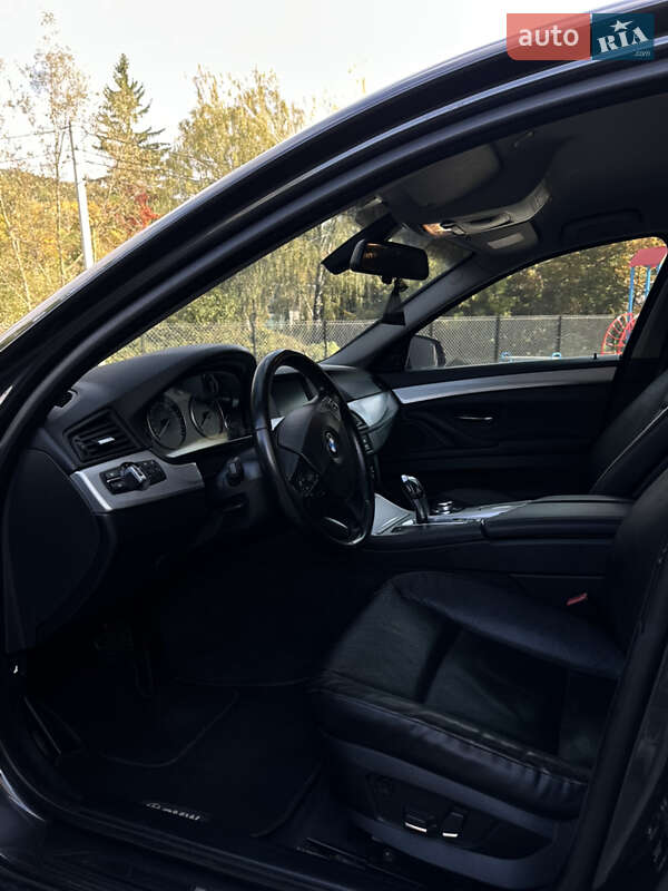 Седан BMW 5 Series 2011 в Кременце