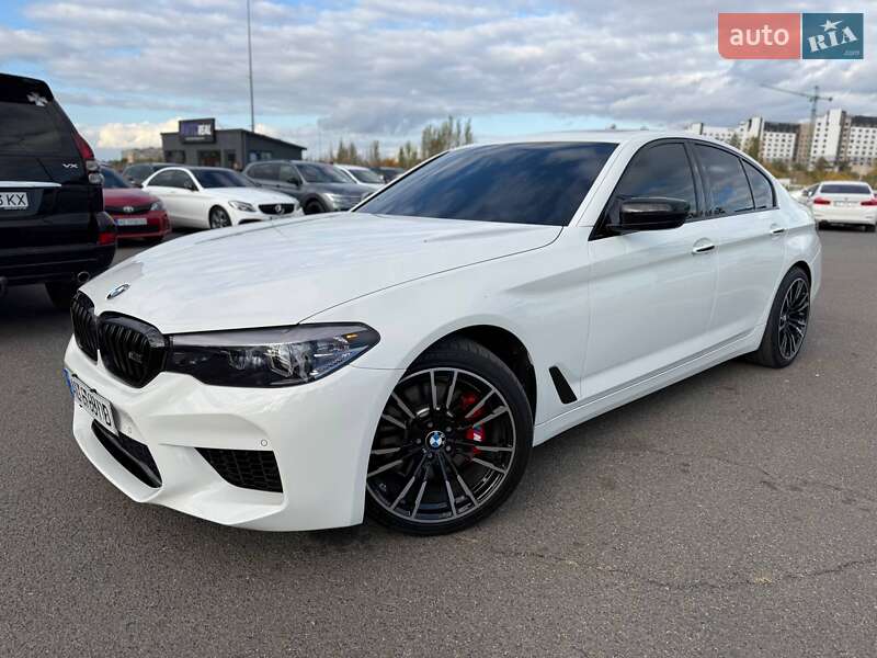 Седан BMW 5 Series 2017 в Кривом Роге