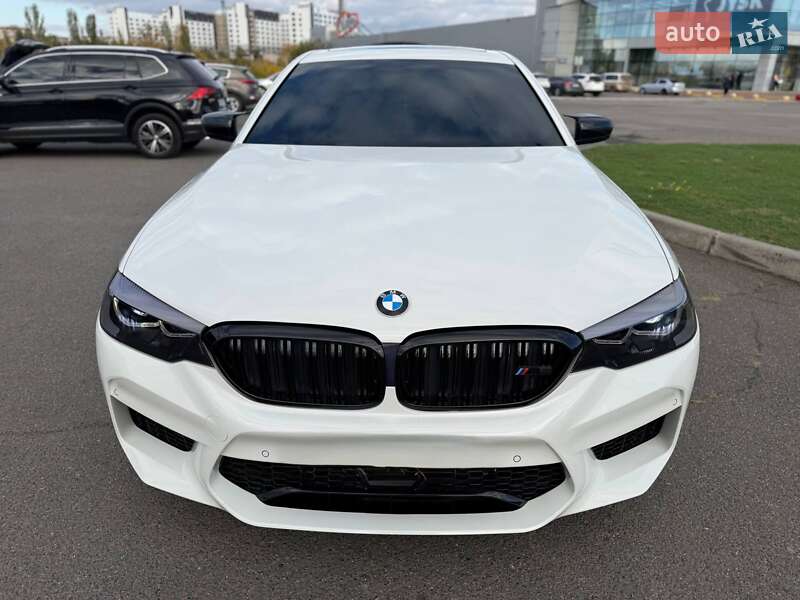 Седан BMW 5 Series 2017 в Кривом Роге