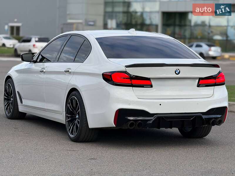 Седан BMW 5 Series 2017 в Кривом Роге