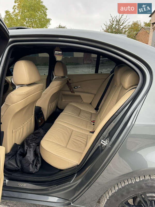 Седан BMW 5 Series 2005 в Тернополі