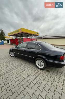 Седан BMW 5 Series 1998 в Любомлі