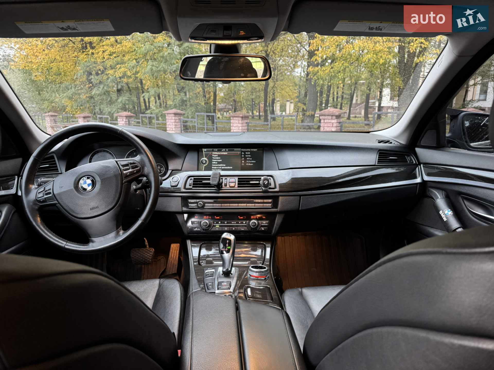 2011 BMW 5er - мініатюра 21