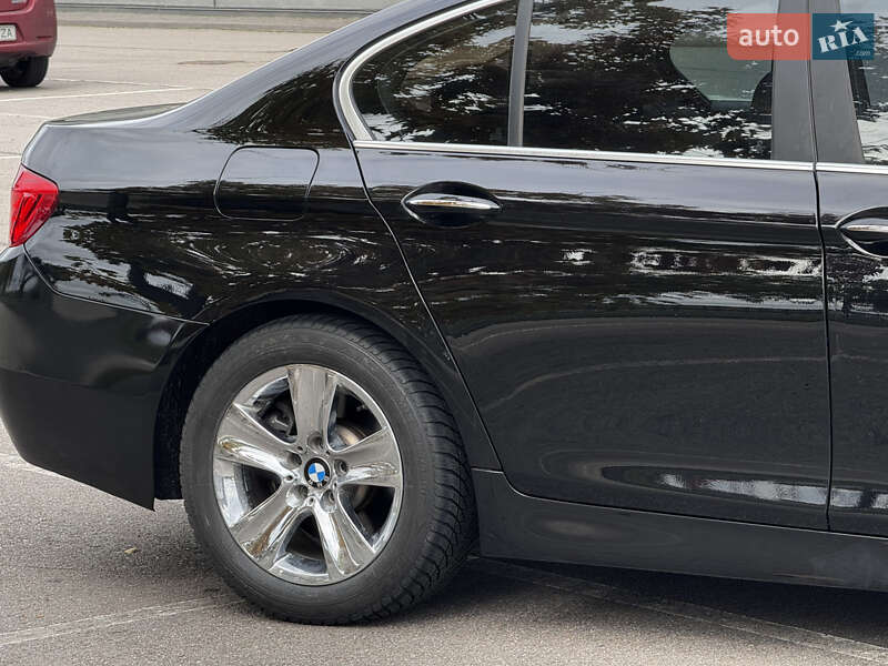 Седан BMW 5 Series 2014 в Києві фото 15 Седан BMW 5 Series 2014 в Києві