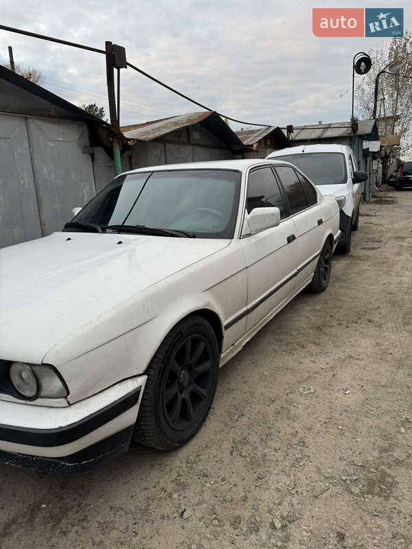Седан BMW 5 Series 1989 в Киеве фото 2 Седан BMW 5 Series 1989 в Киеве