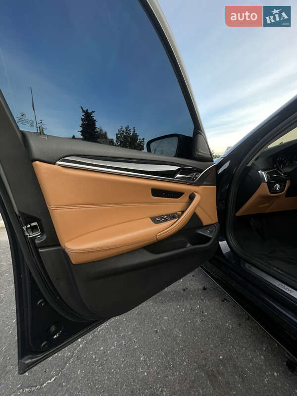 Універсал BMW 5 Series 2018 в Києві фото 27 Універсал BMW 5 Series 2018 в Києві