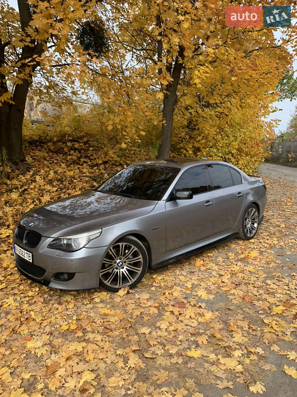 BMW 5 Series 2004