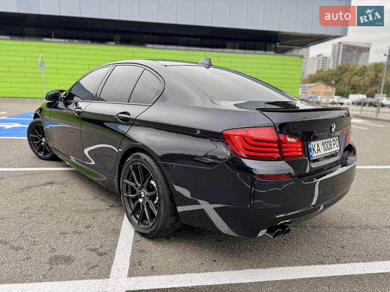 Седан BMW 5 Series 2015 в Киеве