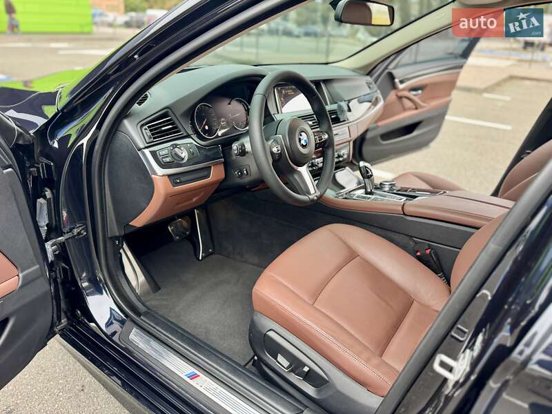 Седан BMW 5 Series 2015 в Киеве