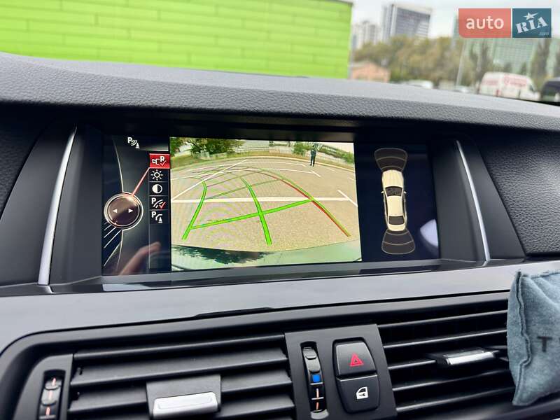 Седан BMW 5 Series 2015 в Киеве