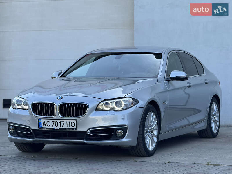 Седан BMW 5 Series 2014 в Сарнах