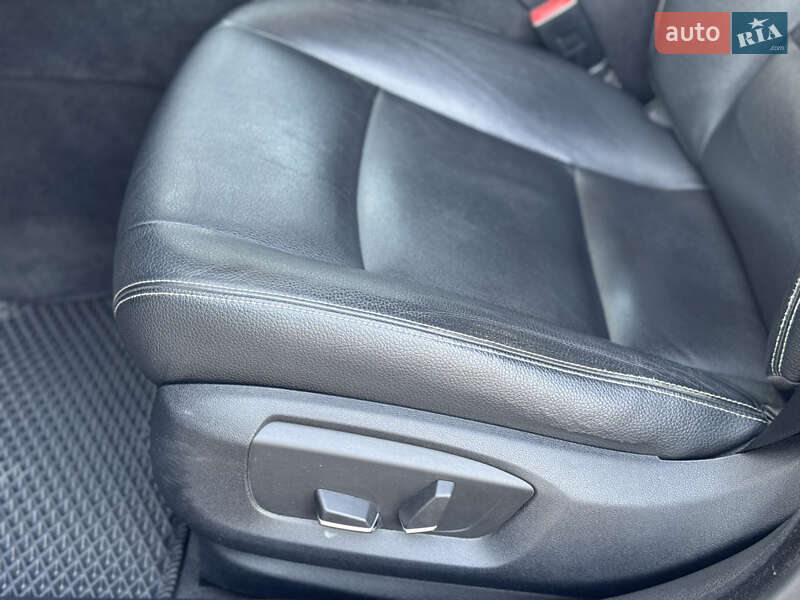 Седан BMW 5 Series 2014 в Сарнах