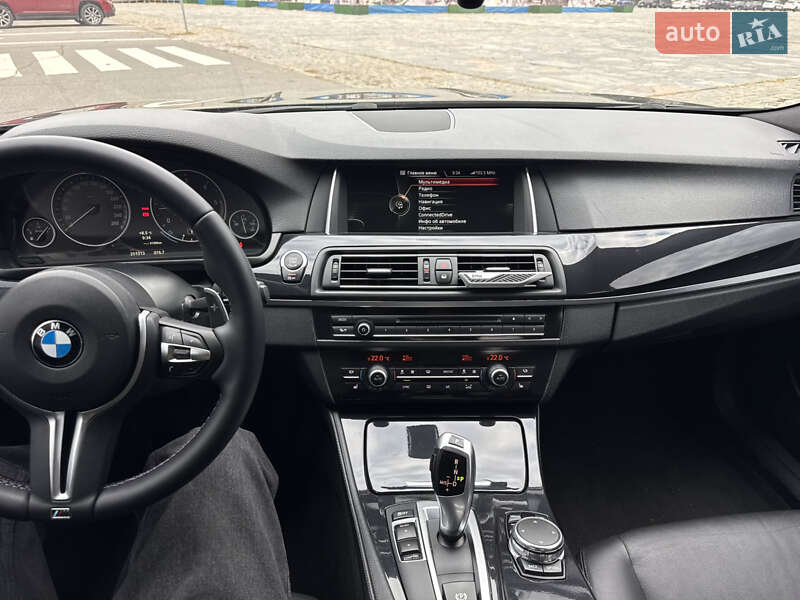Седан BMW 5 Series 2014 в Кременчуці