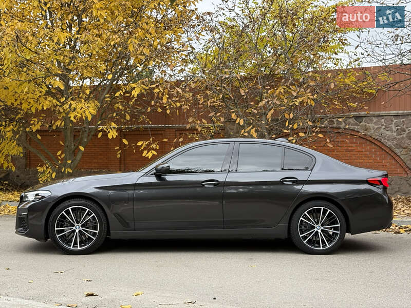 Седан BMW 5 Series 2020 в Сумах