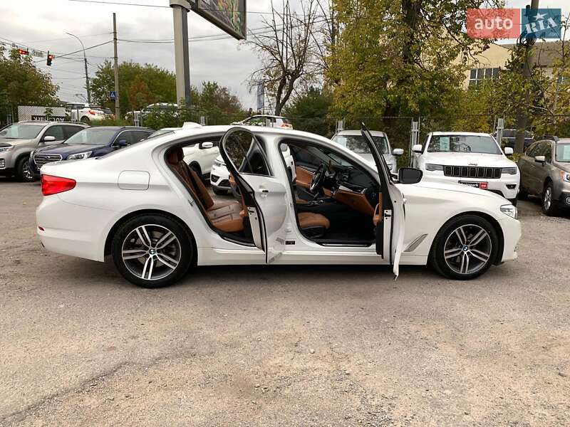 Седан BMW 5 Series 2017 в Виннице фото 17 Седан BMW 5 Series 2017 в Виннице